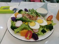 -丽莎沙拉轻食餐厅(国贸店)