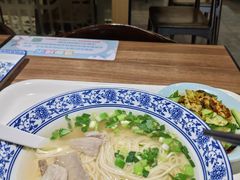 -味一楼兰州拉面(机场一店)