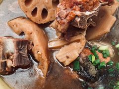 排骨藕汤-燕子煨汤(山海关路店)