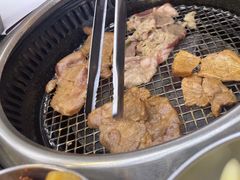 -红泥小火炉·东北泥炉烤肉(天一旗舰店)