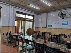 大堂-春雨羊汤店(广开四马路总店)