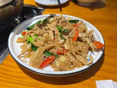 -九道菜有鸡鱼头(石鼓路店)