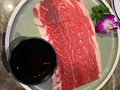 -三人行骨头王火锅(长寿店)