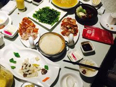 -湖庭壹品鸭王·传统北京烤鸭·别墅私房菜·庭院宵夜(江宁店)