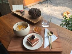 -知亘茶食