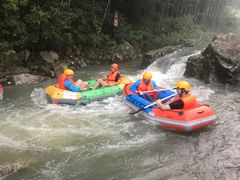 -江南大峡谷漂流