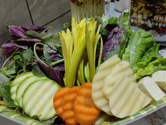 -原林野山菌火锅·炒菌(关上野生菌一条街店)