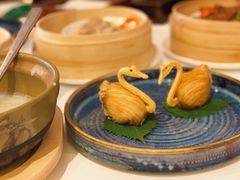鲍鱼天鹅酥-白天鹅宾馆-宏图府餐厅