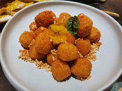 -大树餐厅(红旗街万达店)