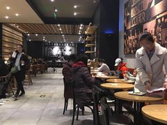 大堂-星巴克臻选(郑州国贸360广场店)