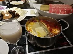 -重庆小天鹅火锅(中商广场店)