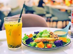 -丽莎沙拉轻食餐厅(国贸店)