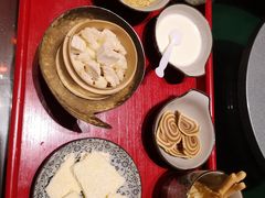 -九十九顶毡房(阜石路店)