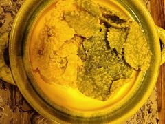 -头上红煨盐鸡·非遗院子餐厅