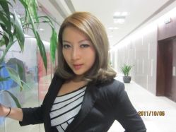 妩媚中发-美秀造型