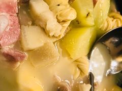 -品悦酒店(三林古镇店)