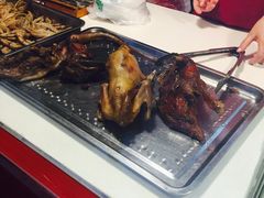 -王浩儿纪六孃甜皮鸭(凌云大厦店)