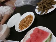 -休记光头香辣蟹干锅(绵竹店)