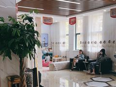 -茂菊口腔连锁(浦东南路店)