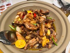 -绿草地·湘菜(悦方ID mall店)