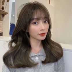 -镁连社·美联社