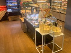 面包甜点陈列柜-85度C(上海秀沿路店)