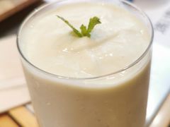 牛油果飞奶昔-火山屋台(新街口店)