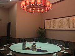-客家大院·非遗赣南客家菜(郁孤台店)