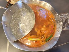 -由衷贵州酸汤牛肉火锅(新桥店)