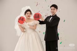 -喜爱高定婚纱摄影