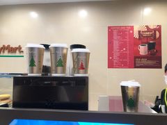 -全家便利店(上海南站站店)