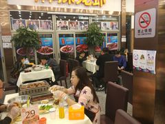 大堂-簋街仔仔小龙虾(总店)