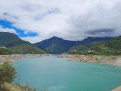 -硗碛藏寨·神木垒景区