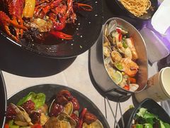 -巴厘龙虾·榜首油焖大虾(音乐学院·沿江酒馆店)