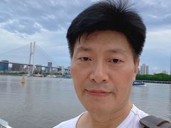 -上海当代艺术博物馆-地面停车场