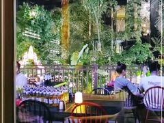 -拾光音乐餐酒吧(告庄星光夜市店)