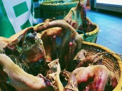 -鸿通城购物中心