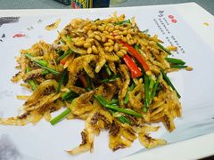 -启东小海鲜(庄先湾路1号店)