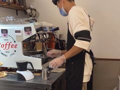 -枫桥边coffee(滨江路店)