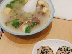 -小杨生煎(天之骄子店)