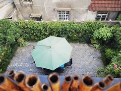 -小草屋轰趴馆别墅派对新场团建家庭聚会