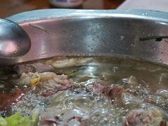 -叶记正宗酸菜蹄膀·胖叶盛毛肚火锅(修文店)