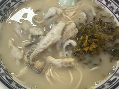 -明呈黄鱼面馆(斜土路店)