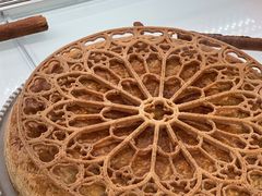 -潮一不贰·法式甜品·生日蛋糕·西式简餐(外滩店)