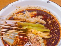 -诚铭记·虾仁汤包·成都小吃(融创店)
