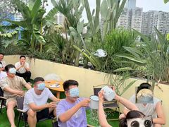 -里堂派对·独栋团建聚会小院轰趴馆(三圣乡店)