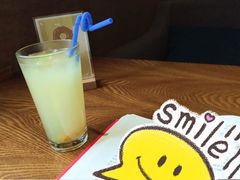 -84那年咖啡馆(李沧万达店)