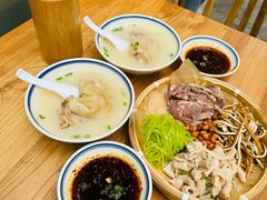 -竹笼蹄花蘸水菜