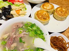 -清真吴记门钉肉饼·喜多利
