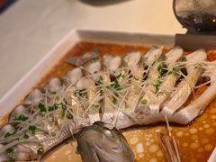 清蒸武昌鱼-莲餐厅·湖北菜·藕汤是头牌(愚园路店)